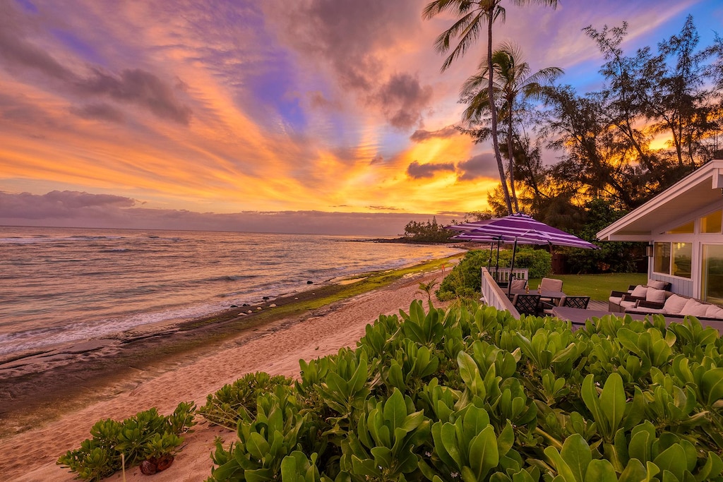 Lanai on beach