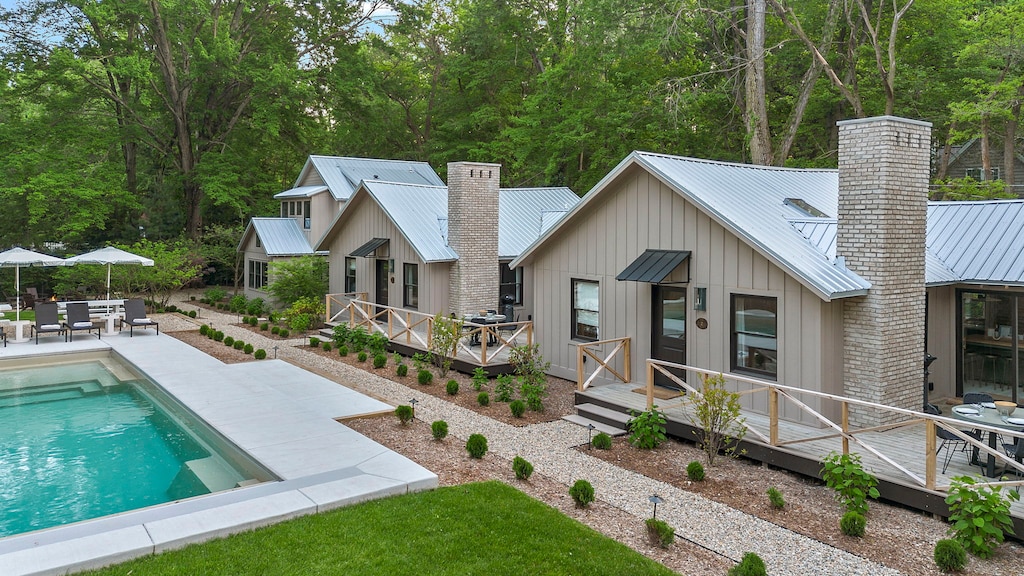 Tiny houses, big dreams.