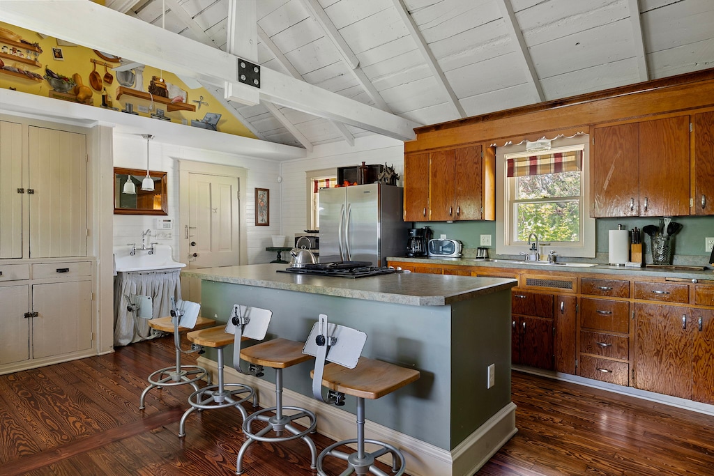 Whipping up memories in this charming kitchen! Come for the food, stay for the warmth.