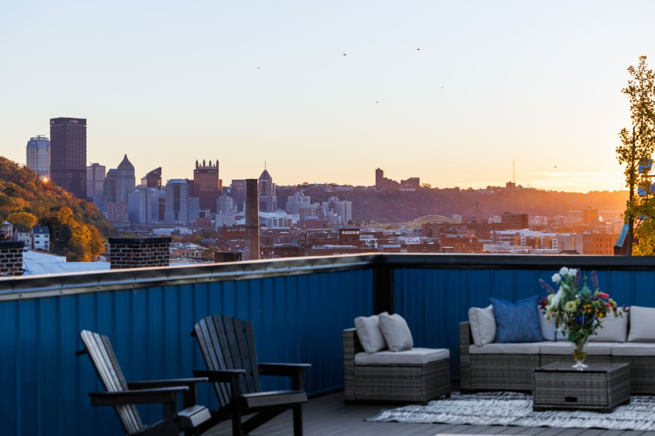 Property Image 2 - Rooftop Deck, Garage, *Luxe* Mad Men Vibes