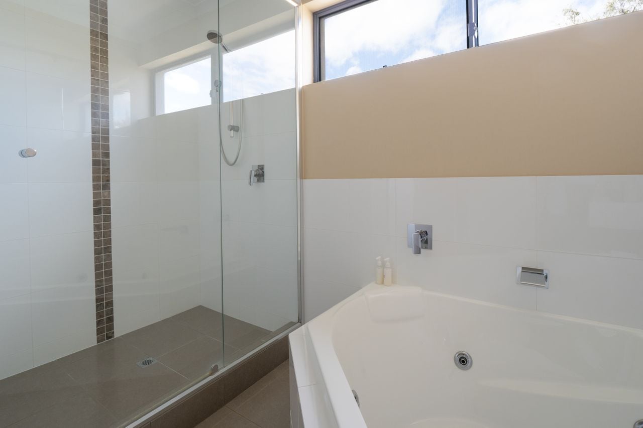 Ocean View Executive Apartment 4