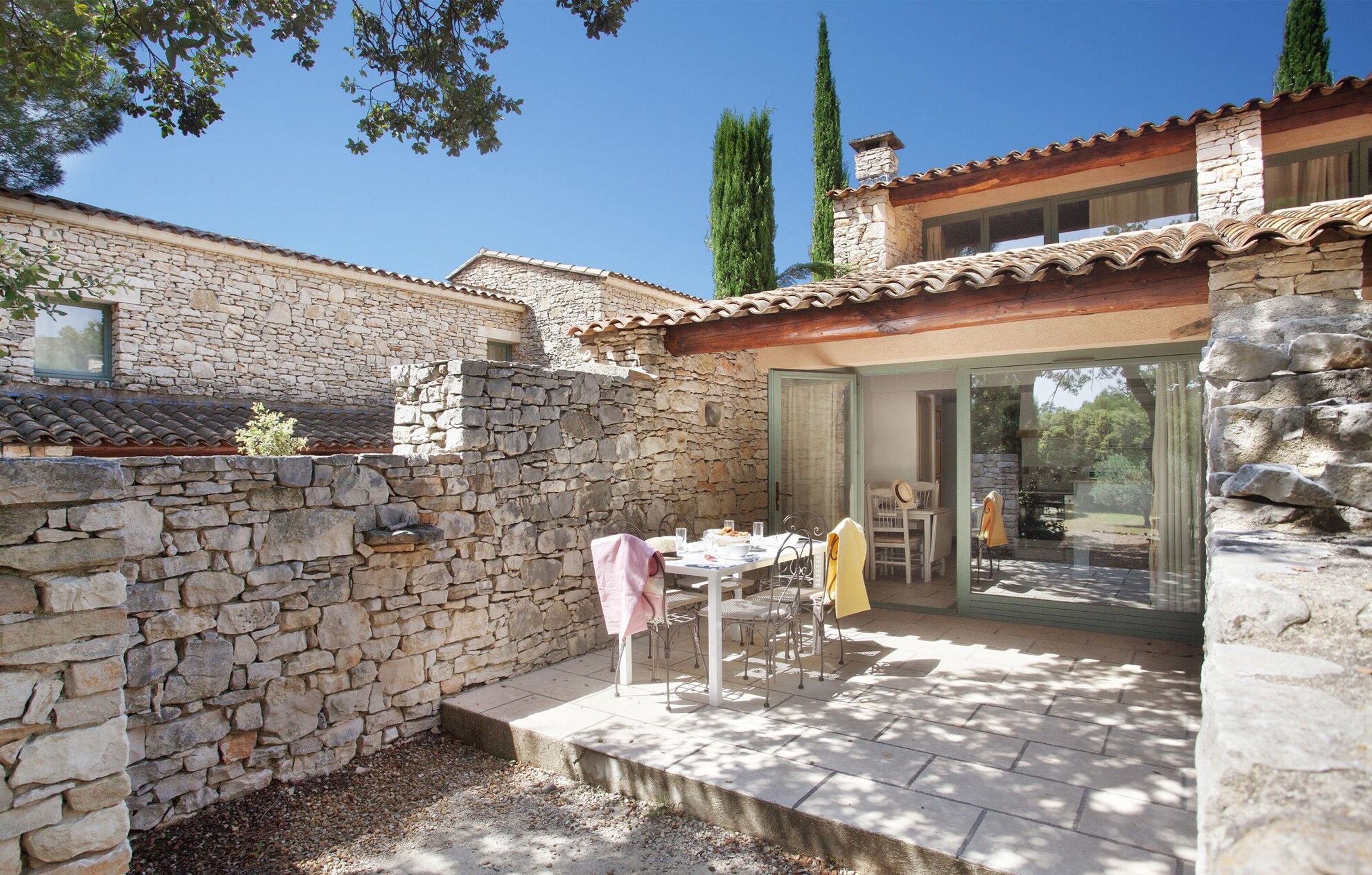 Property Image 2 - Gordes 2p4 La Bastide des Ch  nes