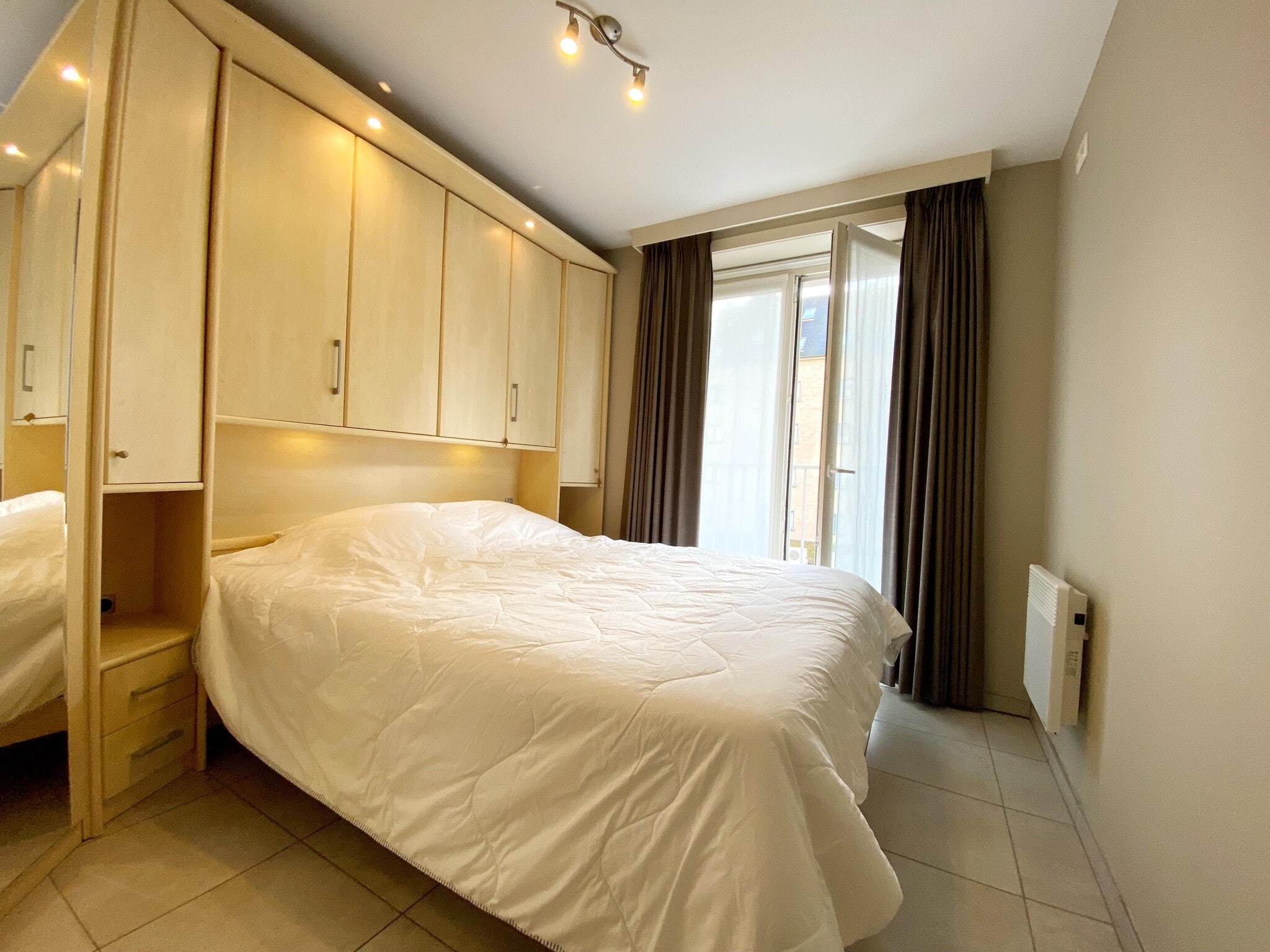 Apartment in Nieuwpoort near the Beach