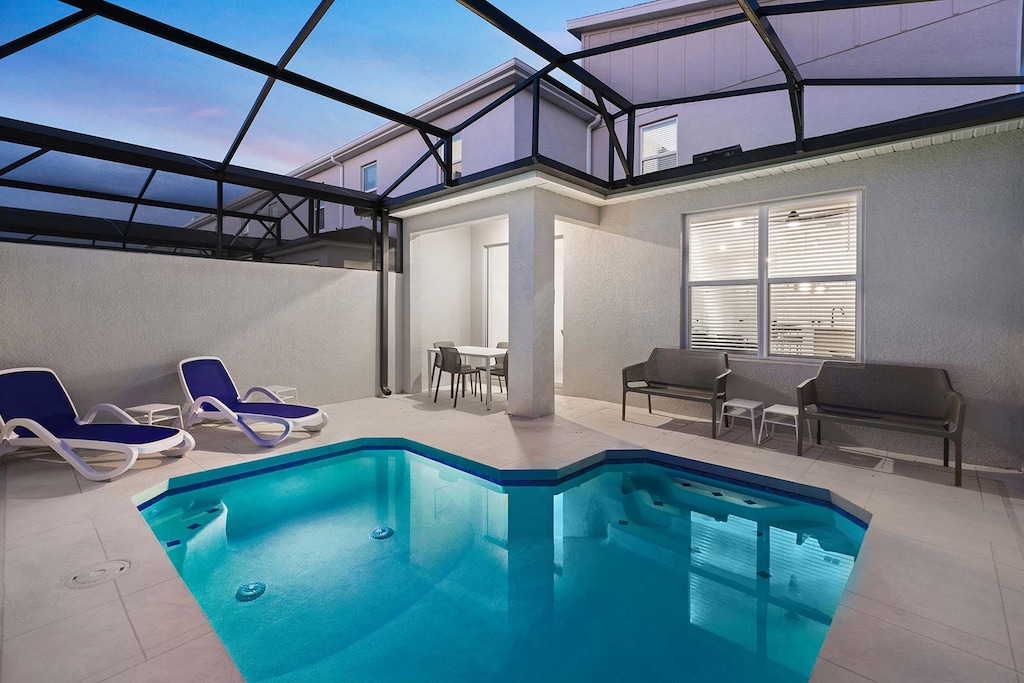 Private Pool & Patio at Twilight