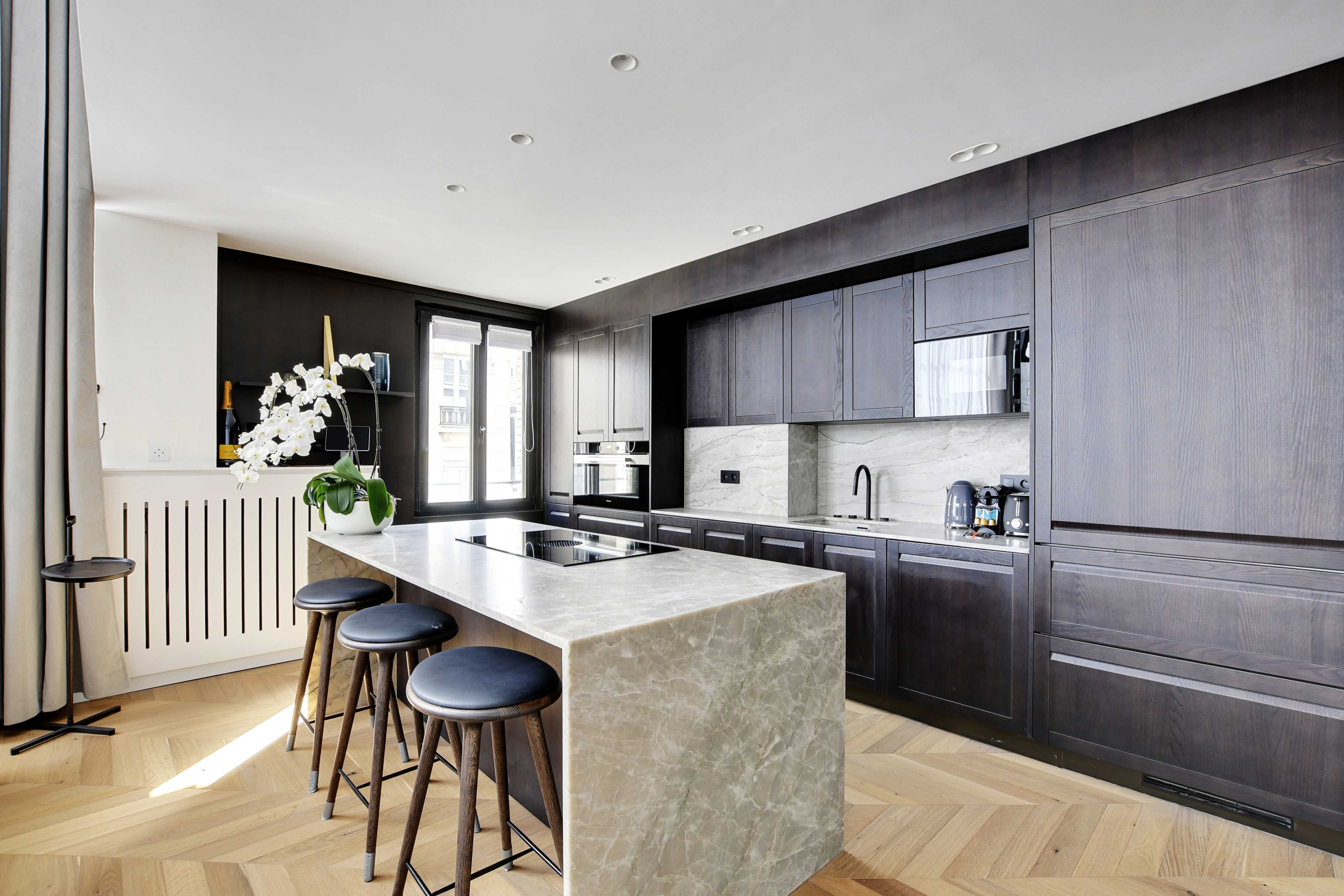 Property Image 2 - Experience Paris in Style: Modern Comforts - Parc Monceau - A/C 2BD/4P