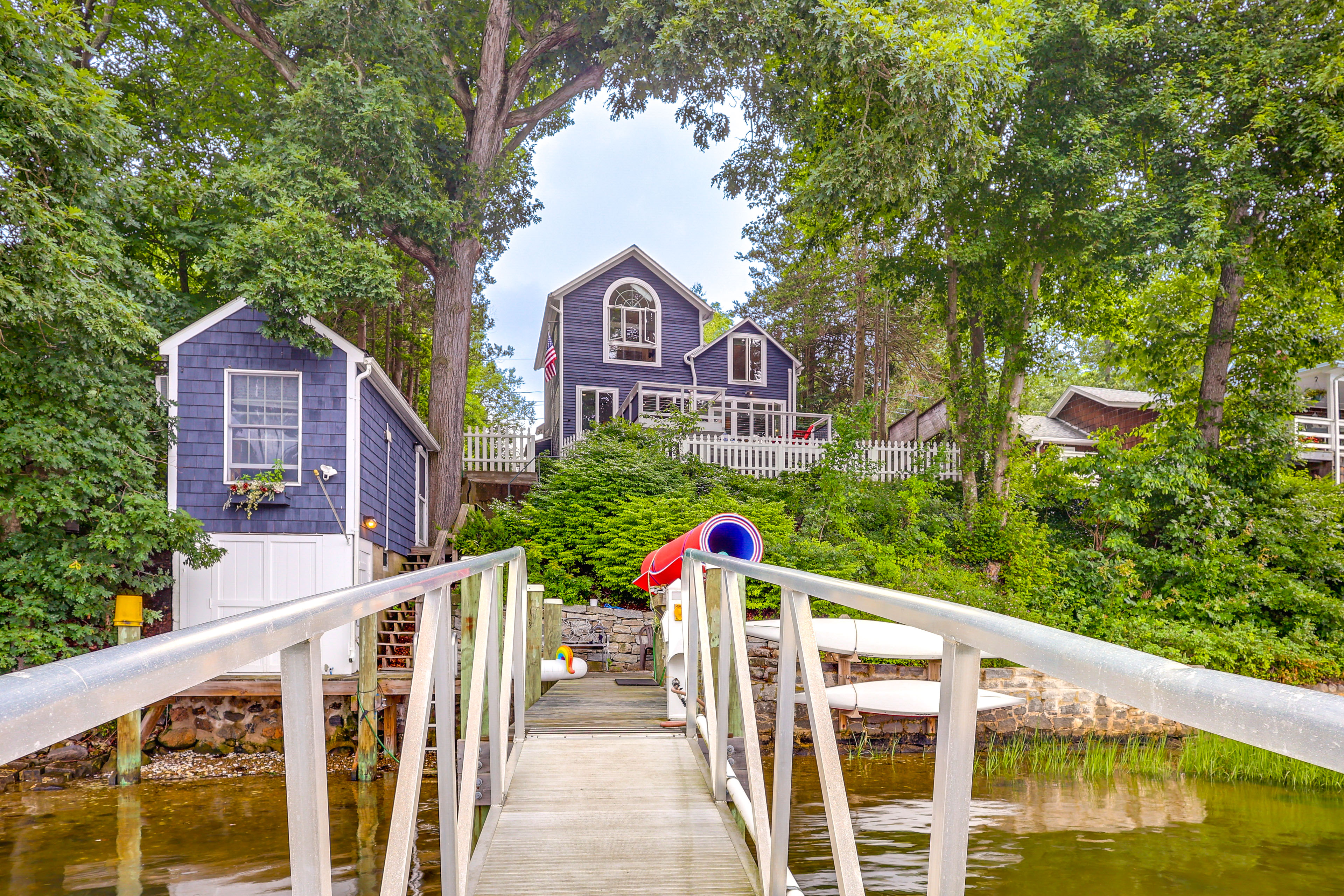 Charming Waterford Home w/ Dock on Niantic River!