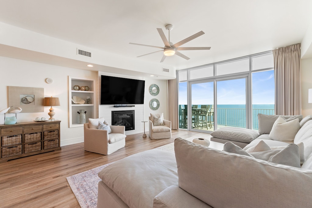 Beautiful large living room