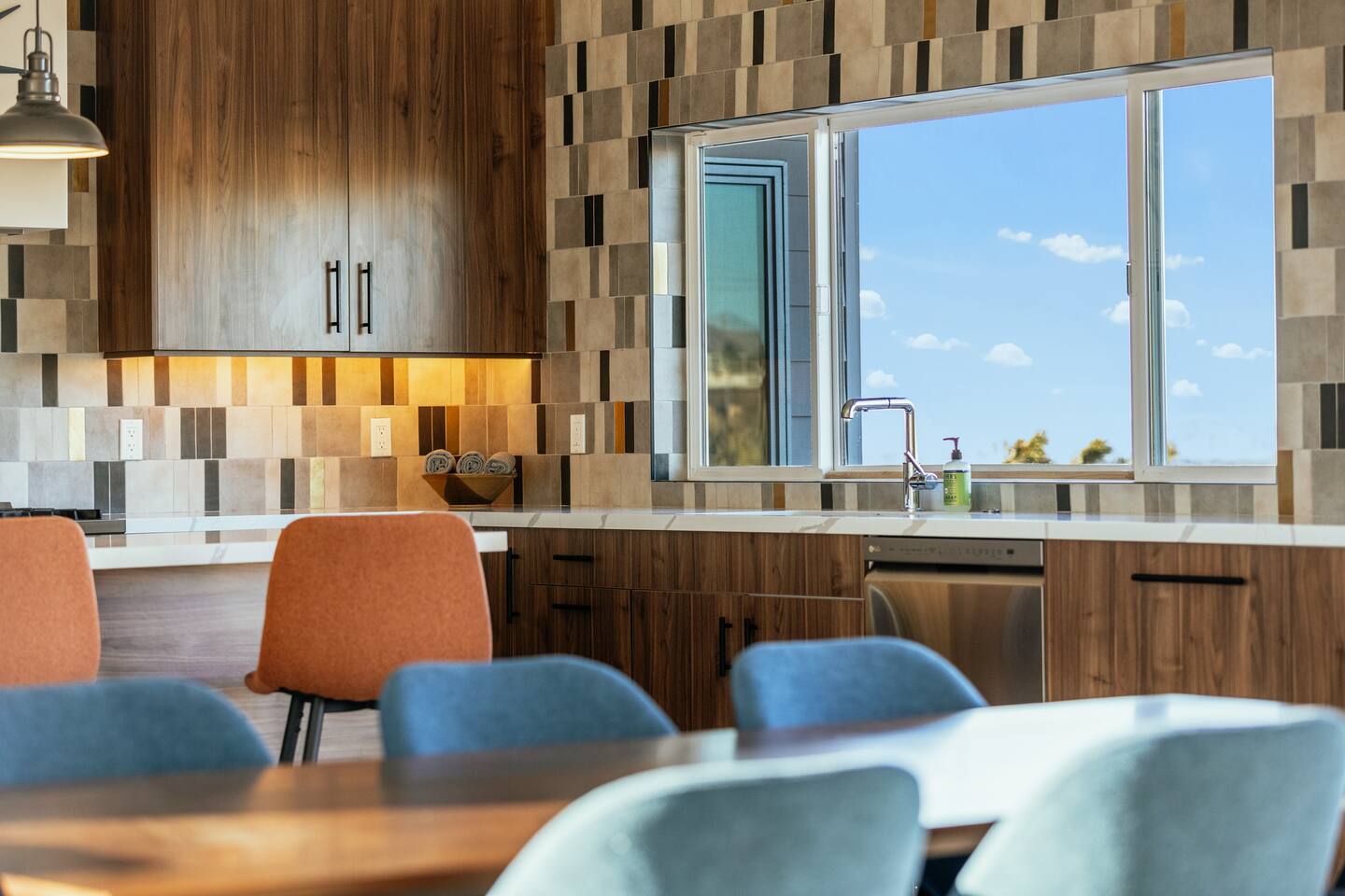 SunDrop By The Cohost Company