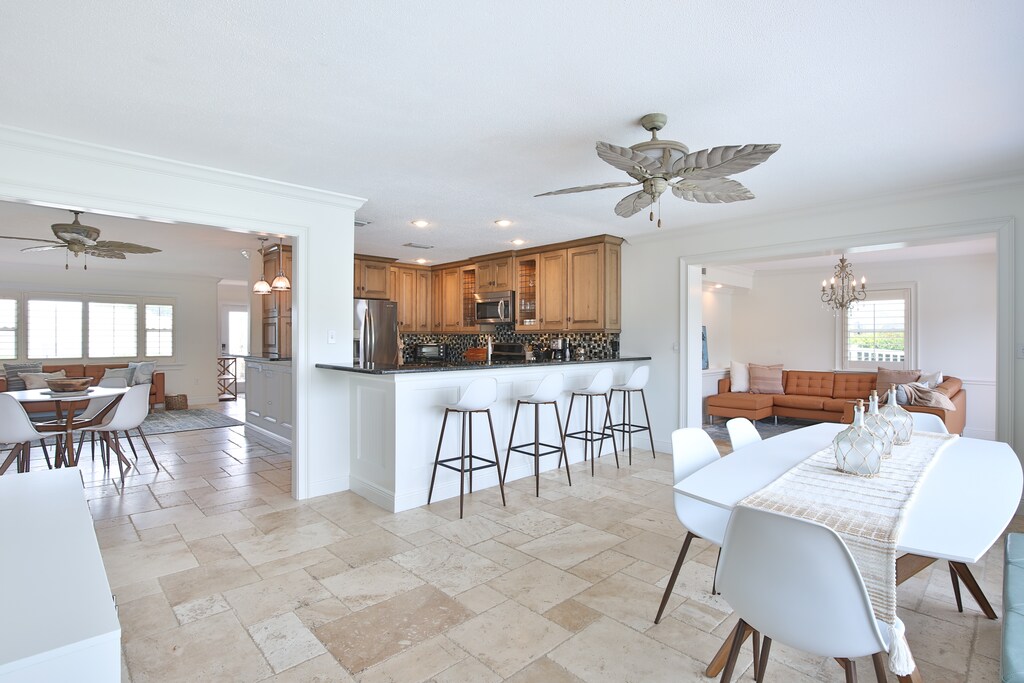 Kitchen right next to Dining Room making all your family meals together easy and enjoyable!
