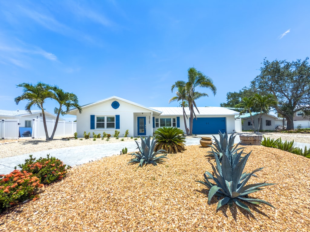 Front of Home Beautiful newly renovated Florida home!