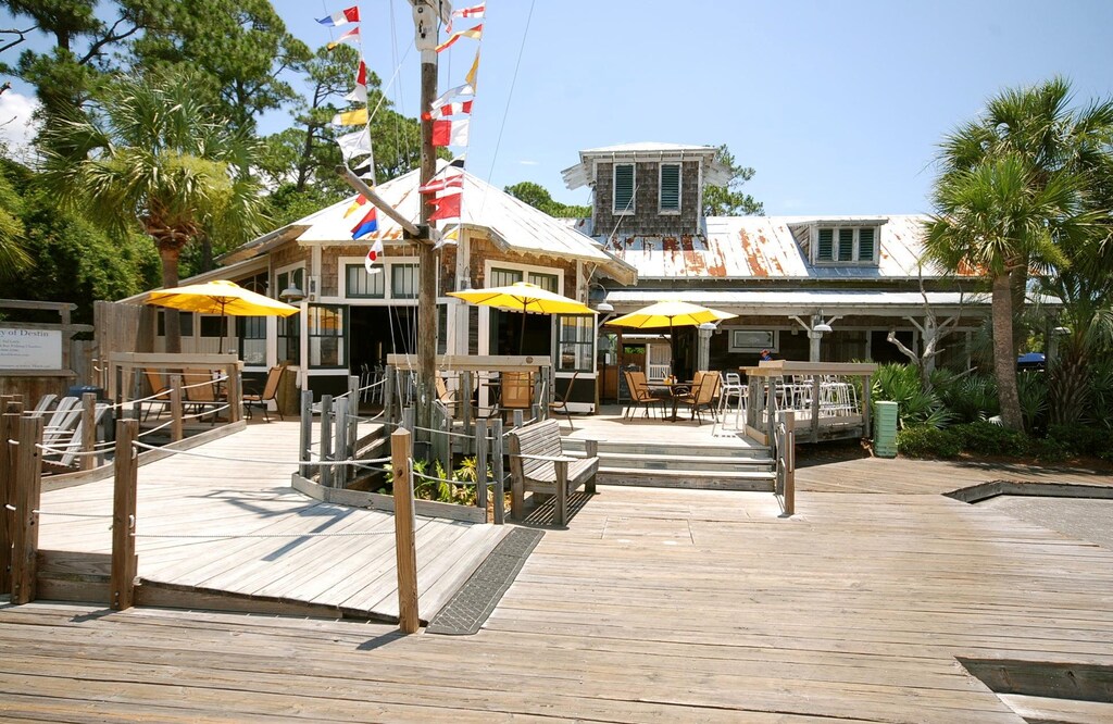 Sandestin Marina Bar & Grill