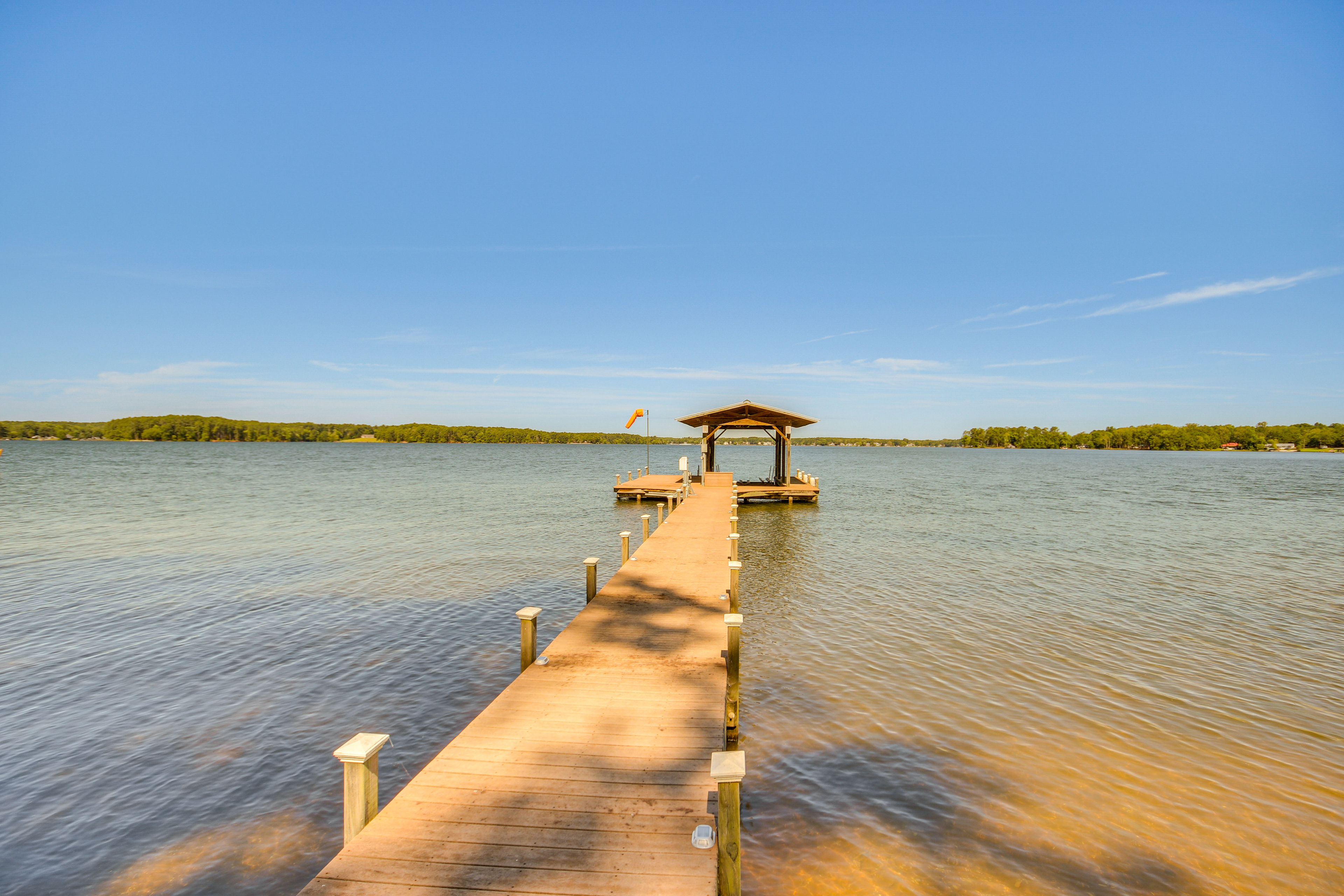 Property Image 2 - Lakefront Gem: Hot Tub, Boat Launch Near Greenwood