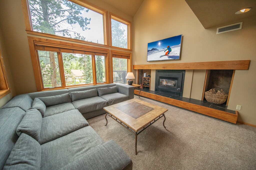 Unwind with the gas fireplace and Smart TV #summer