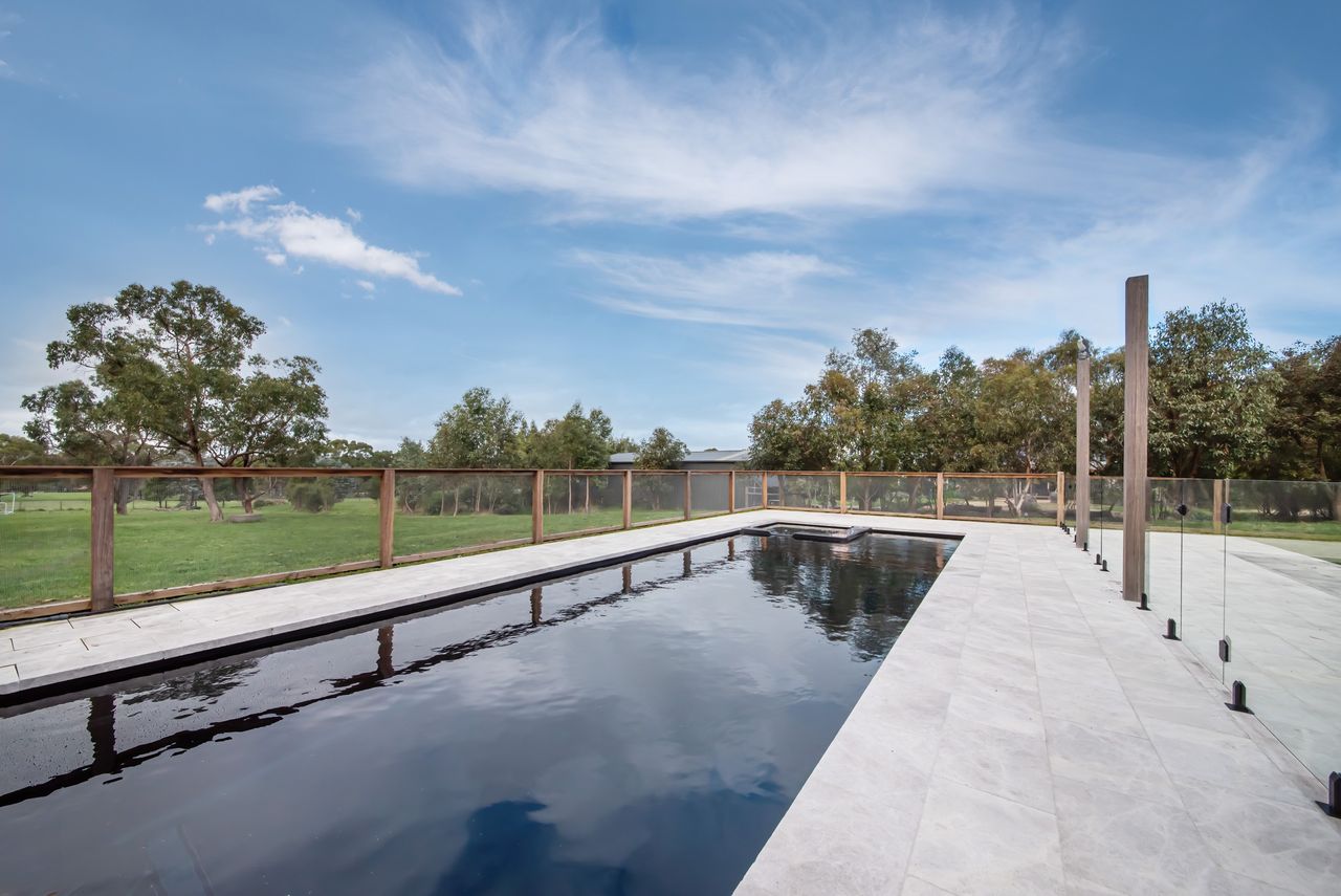 Property Image 1 - Balnarring Estate | Luxe Escape with Tennis Court Pool and Spa