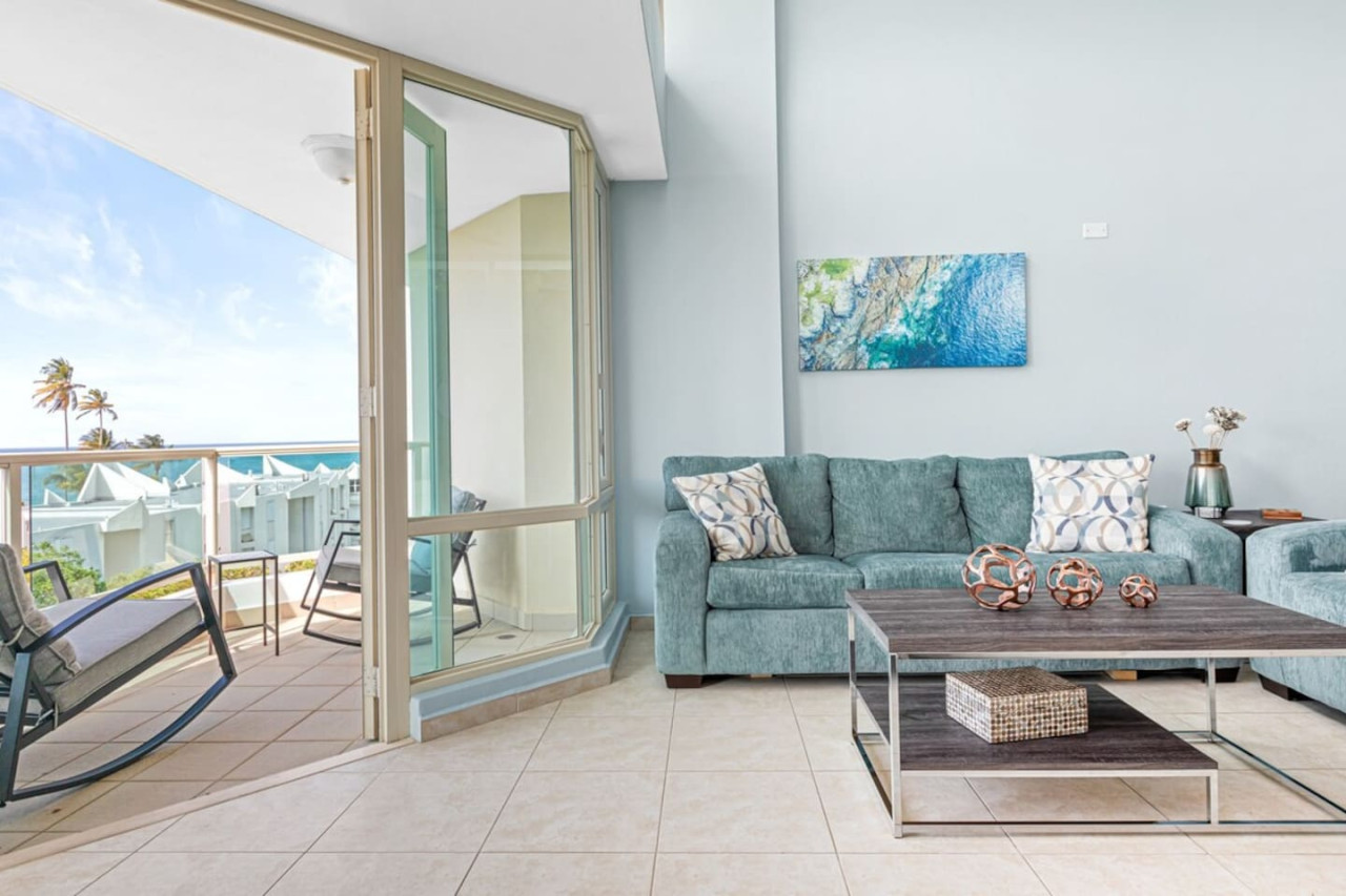 Property Image 2 - Ocean View Penthouse with pool, beachfront complex