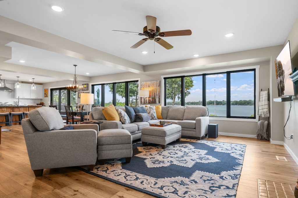 Main living room - lake views