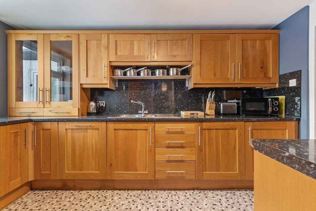 Sea Views, Harbour Views, Terrace, Parking