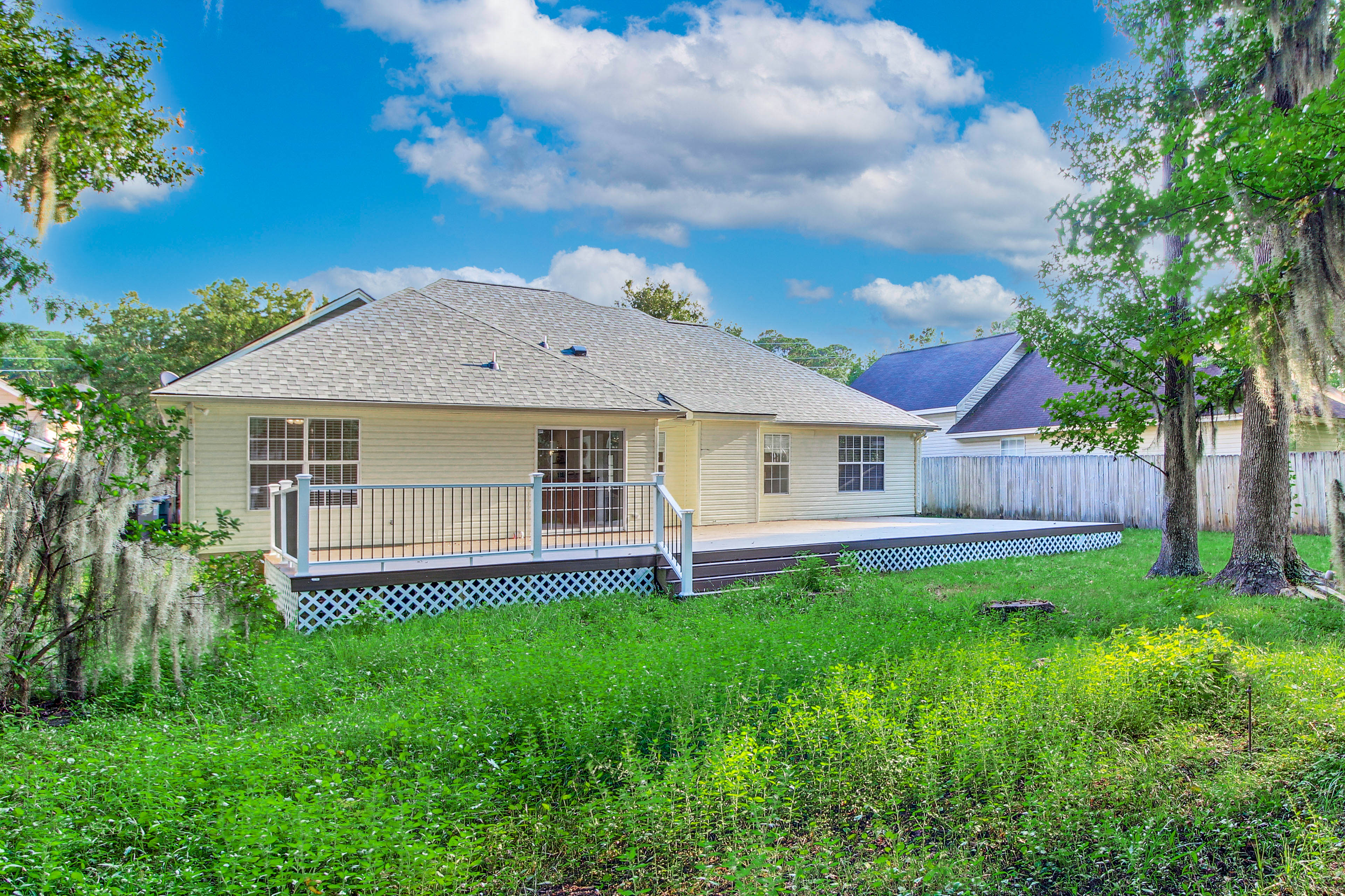 Property Image 2 - Pet-Friendly Savannah Home w/ Cozy Fireplace!