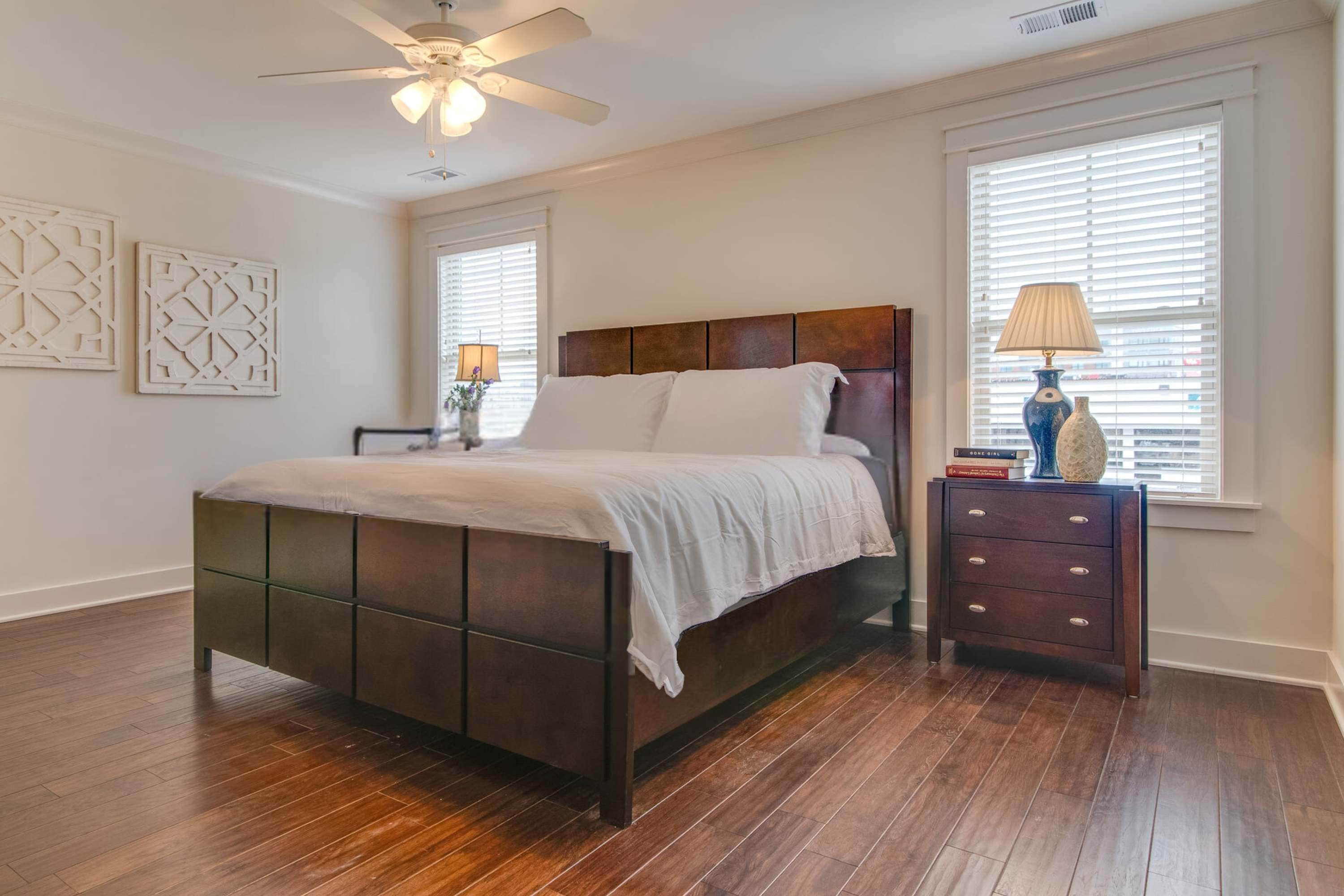 Experience the perfect blend of modern luxury and comfort in this bedroom.