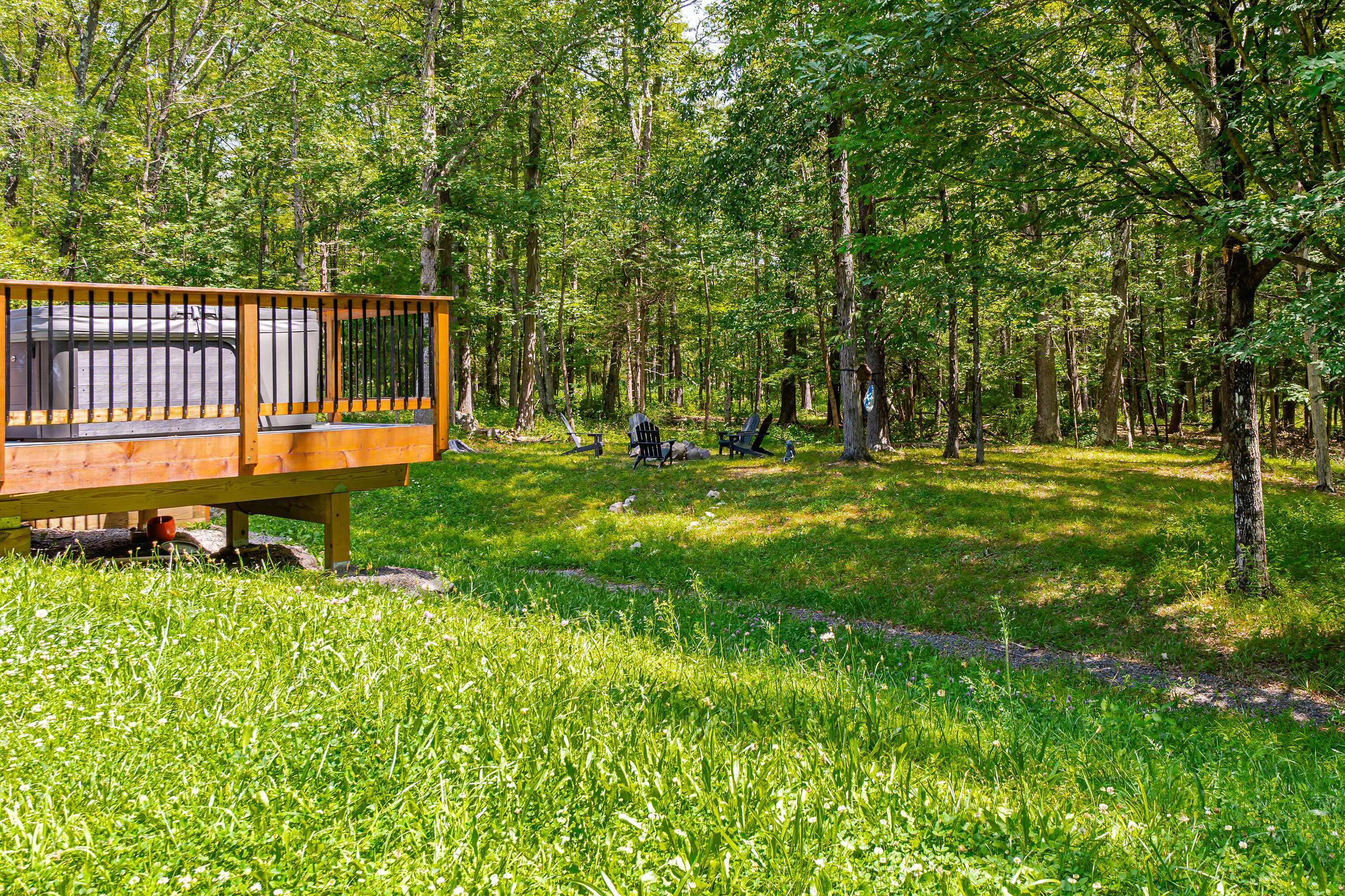 Property Image 2 - Charming Mohonk Home with Fire Pit and Hot Tub