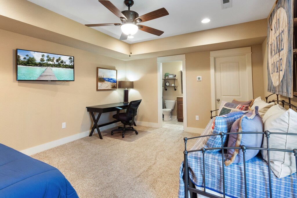 For a little extra privacy, the Ground Level offers peace and quiet with a Queen Bed for your own relaxation space.