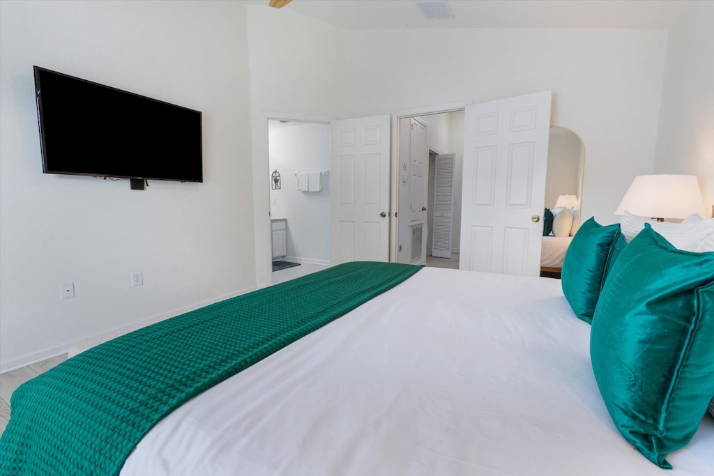 Master King Bedroom 1, Upstairs
Attached bathroom