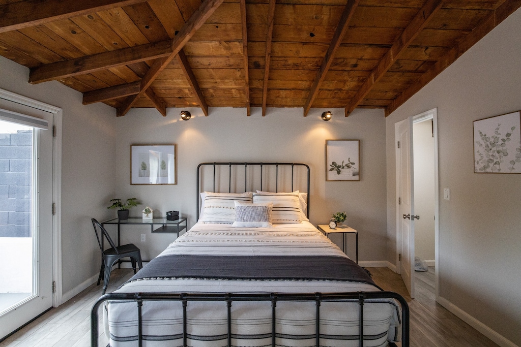 Casita private bedroom