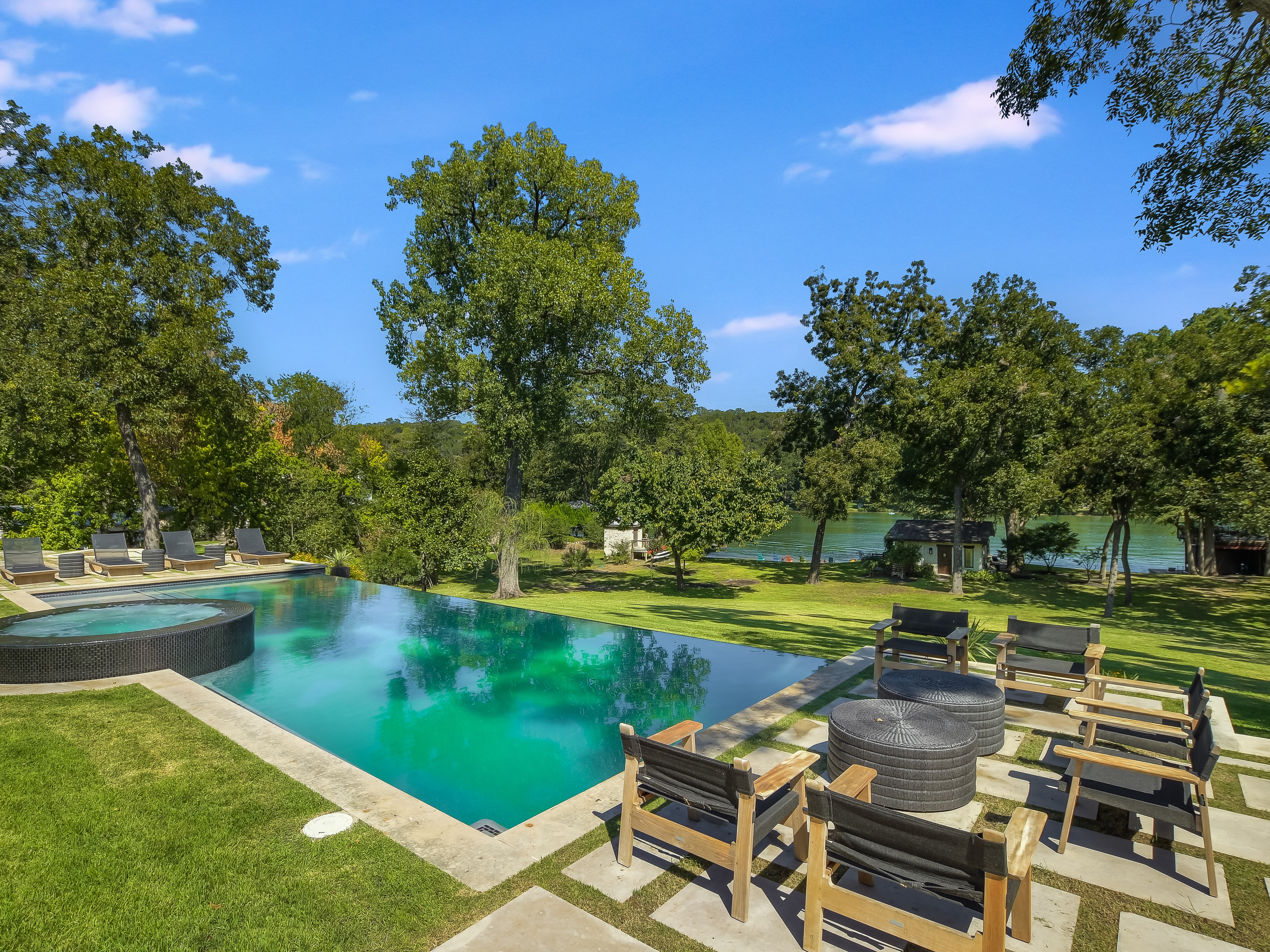 Property Image 1 - Austin Sapphire on Lake Austin