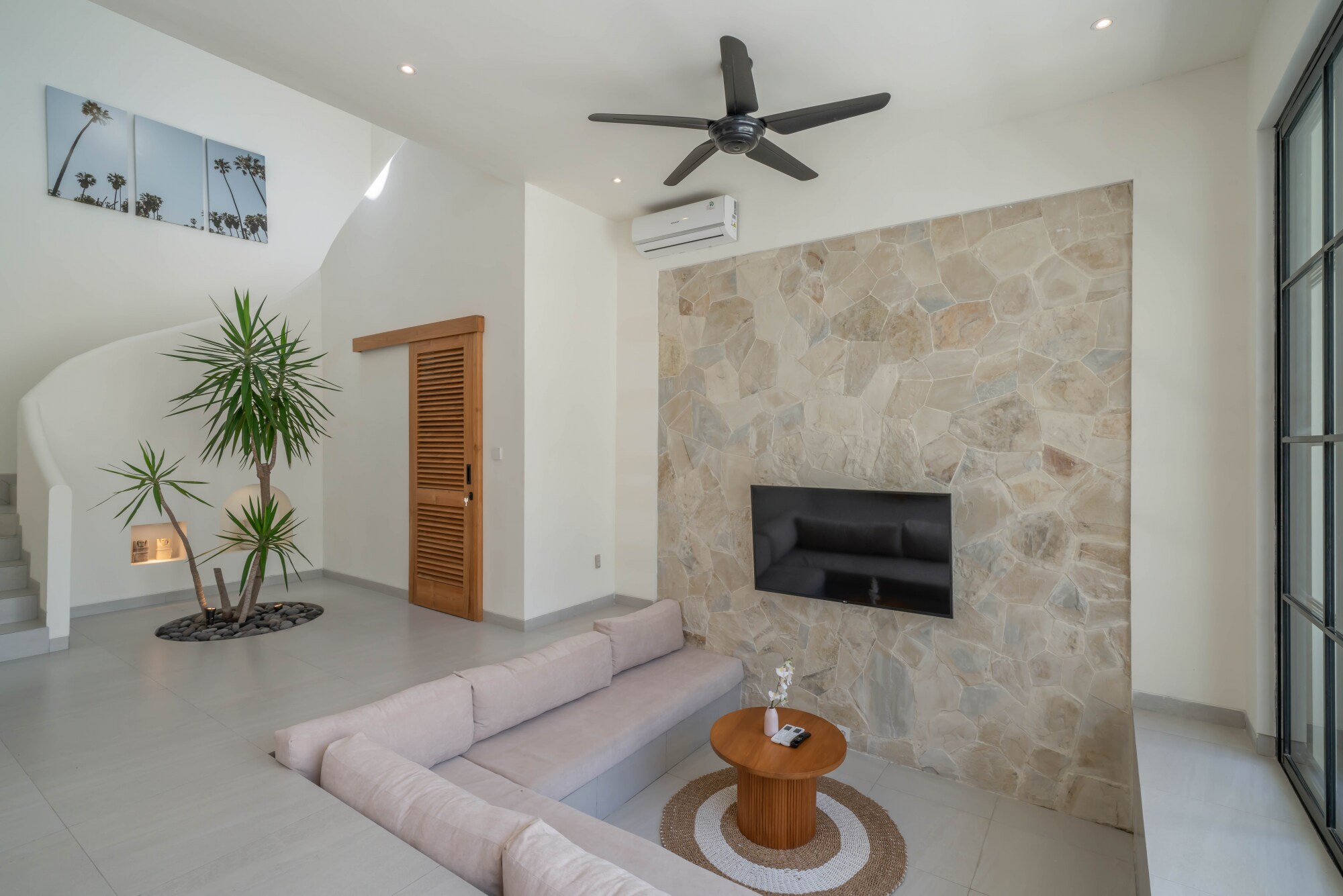 Property Image 2 - Villa Yuri 1 - Stylish and Tropical Oasis 2BR Villa in Canggu!
