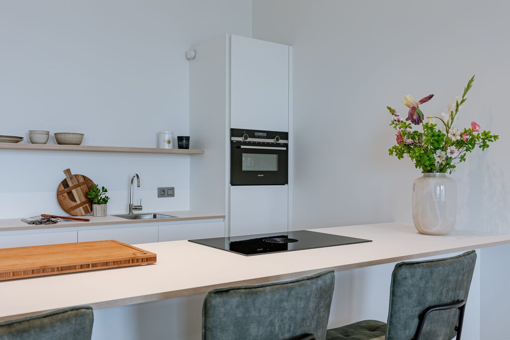 Stylish kitchen with breakfast bar