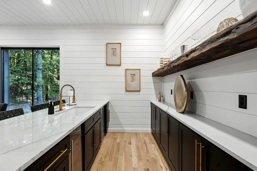 Bar in game area upstairs