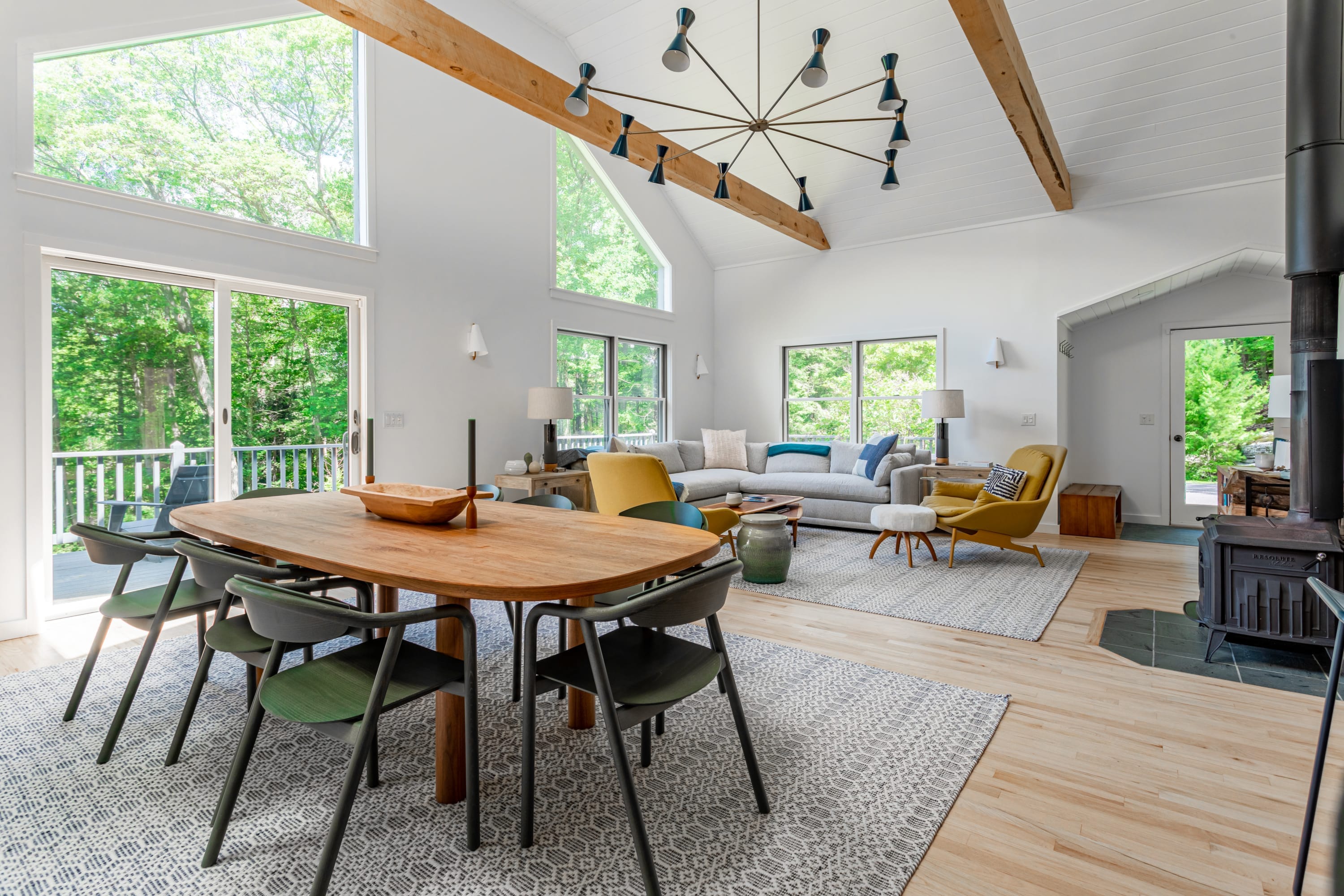 Bear Hollow - 10 mins to Kingston *Monthly Rates*