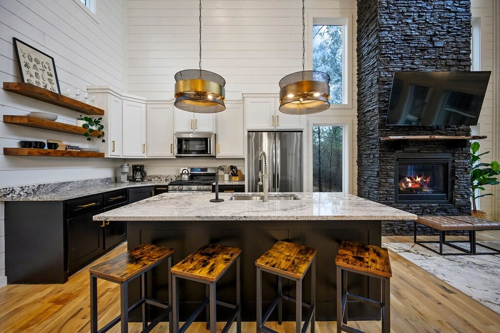 Breakfast bar has seating for 4 guests