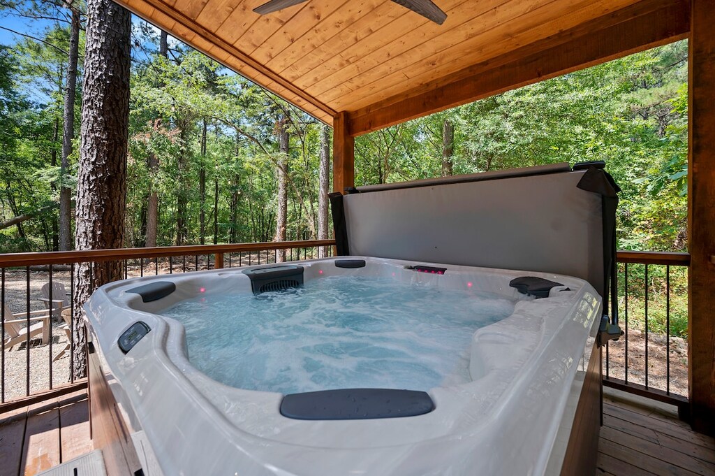 Jets to help you relax.