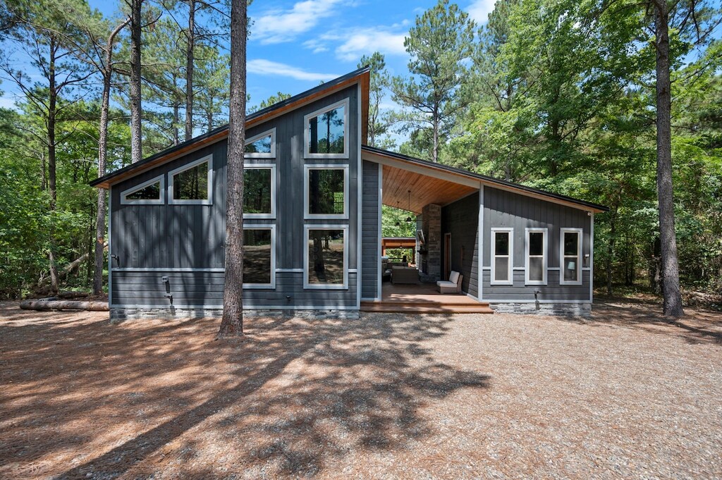 Welcome to The Grey Escape!