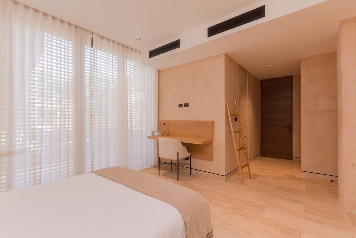 4BR Private Garden & Golf at Corasol