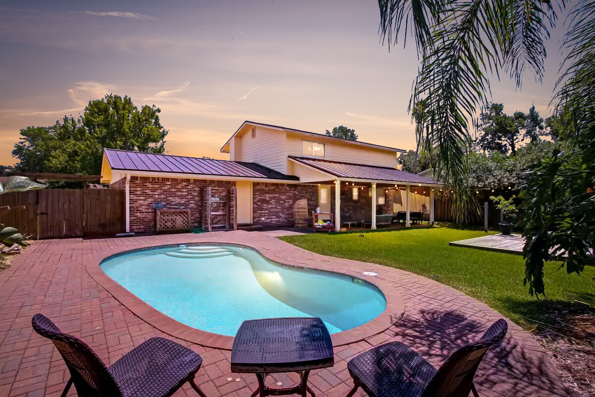 Property Image 1 - Gone Coastal Jax Beach Oasis 