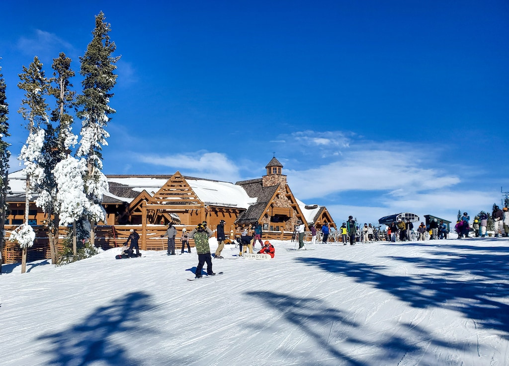 Sun Spot at the top of Gondola catch Happy Hour with live music and a view.