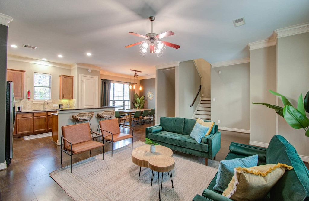 Enjoy this spacious, open-concept layout that allows for easy conversation and good times whether you’re in the living room or the kitchen!