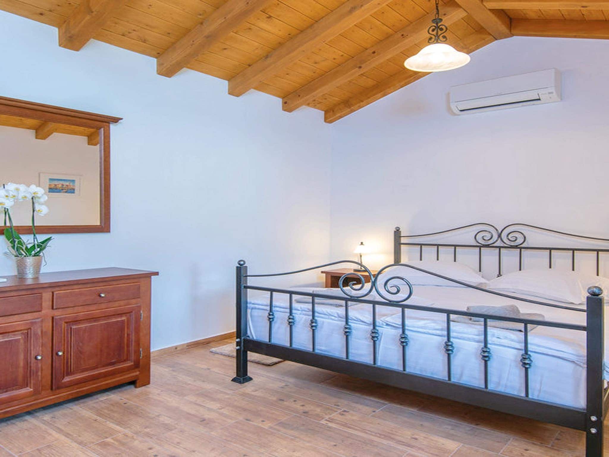 Holiday Home Lovište-Three Bedroom Holiday Home with Pool and Sea View Holiday Home Lovište-Three Bedroom Holiday Home with Pool and Sea View