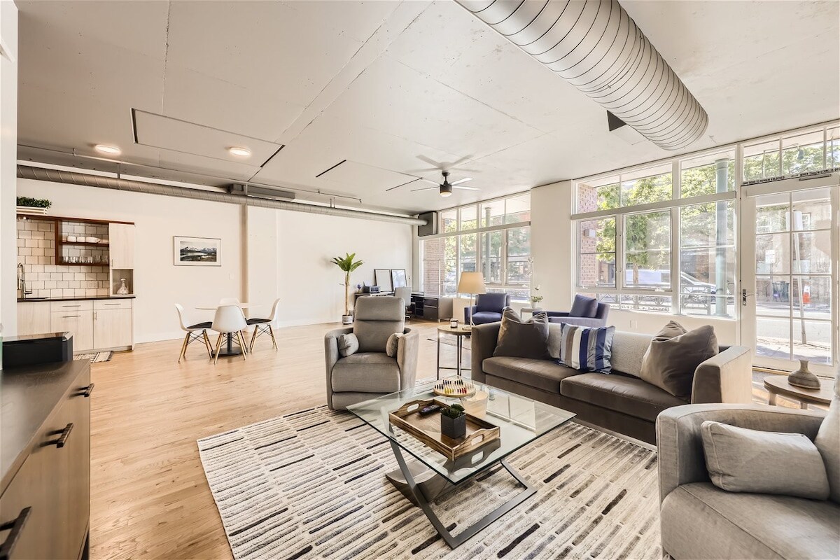 Property Image 1 - 1BR LoDo 30+: Warehouse Loft Parking, Gym, Rooftop