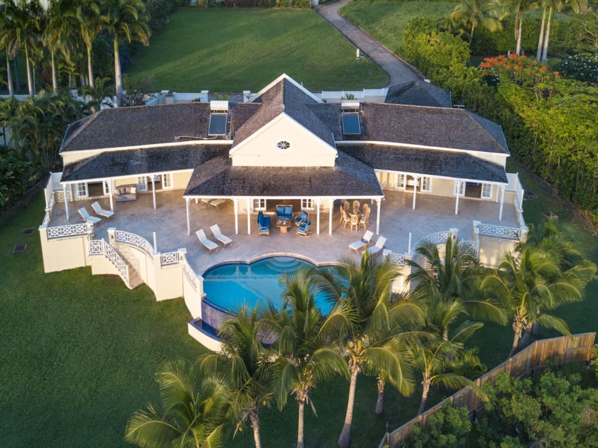 Property Image 1 - Prime Villa  Atop The  West Coast Of Barbados