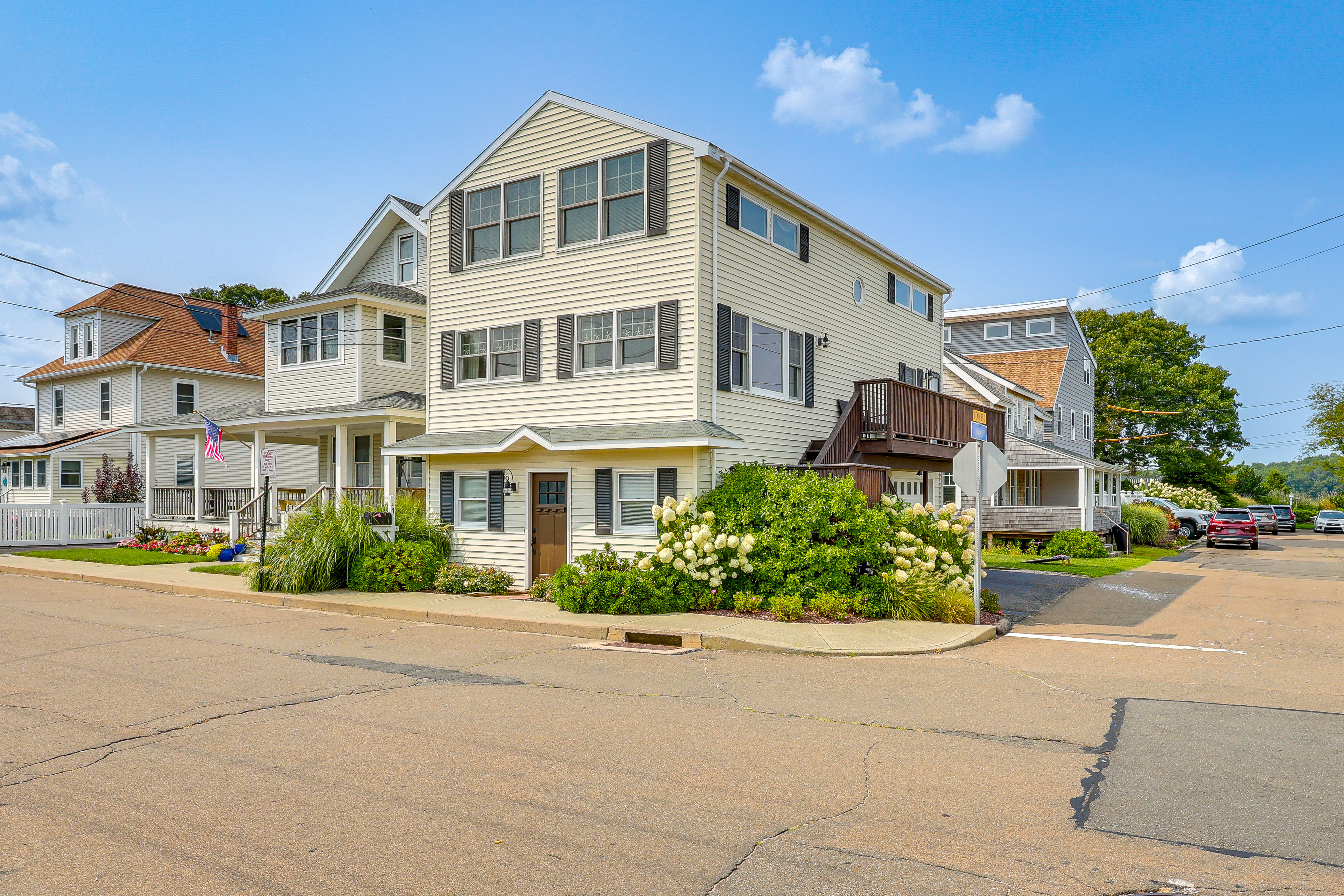 Property Image 1 - Sunny East Haven Home w/ Grill: Walk to Beaches!