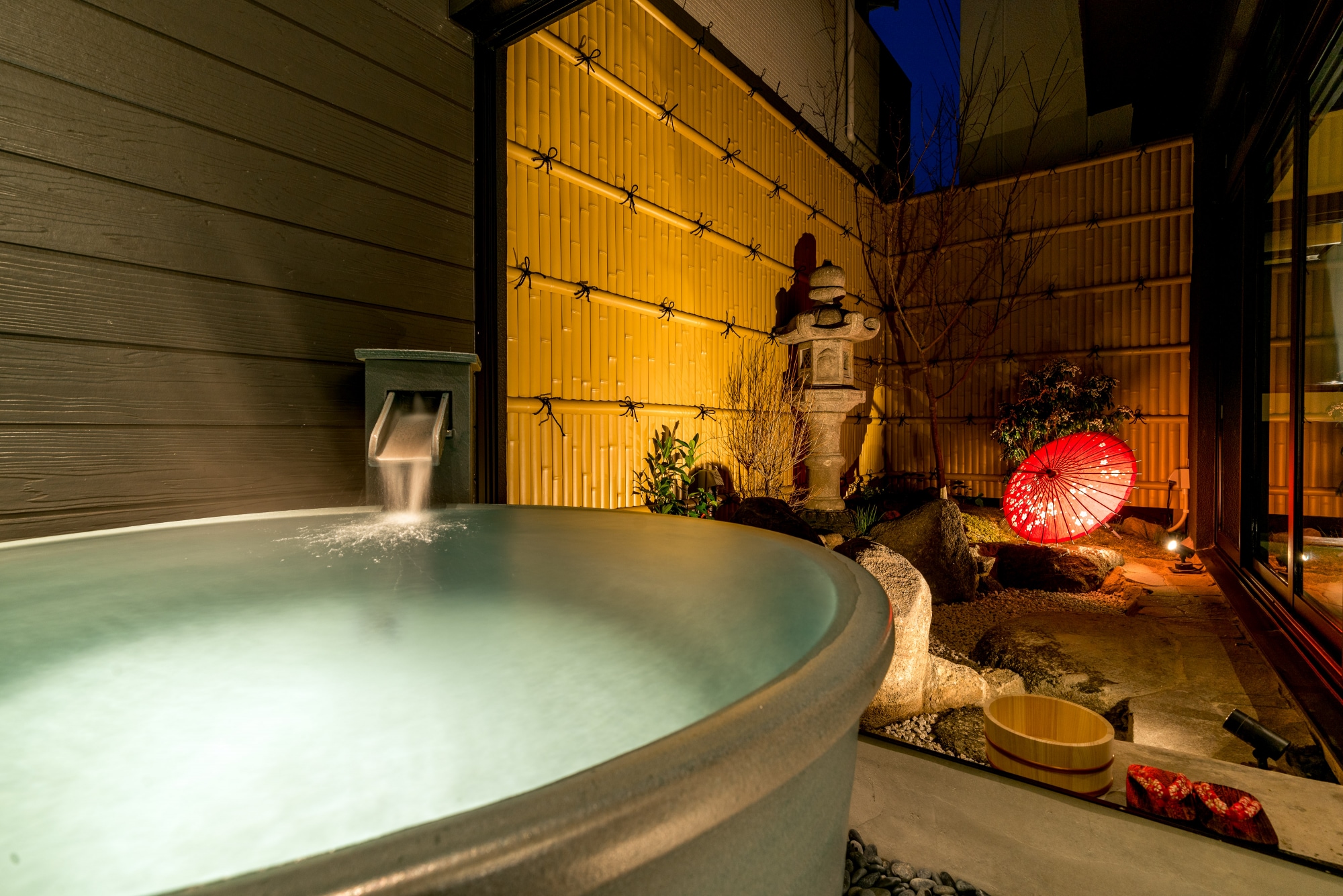 KONJAKUSO Osaka Tsuruhashi "KAKUJU"