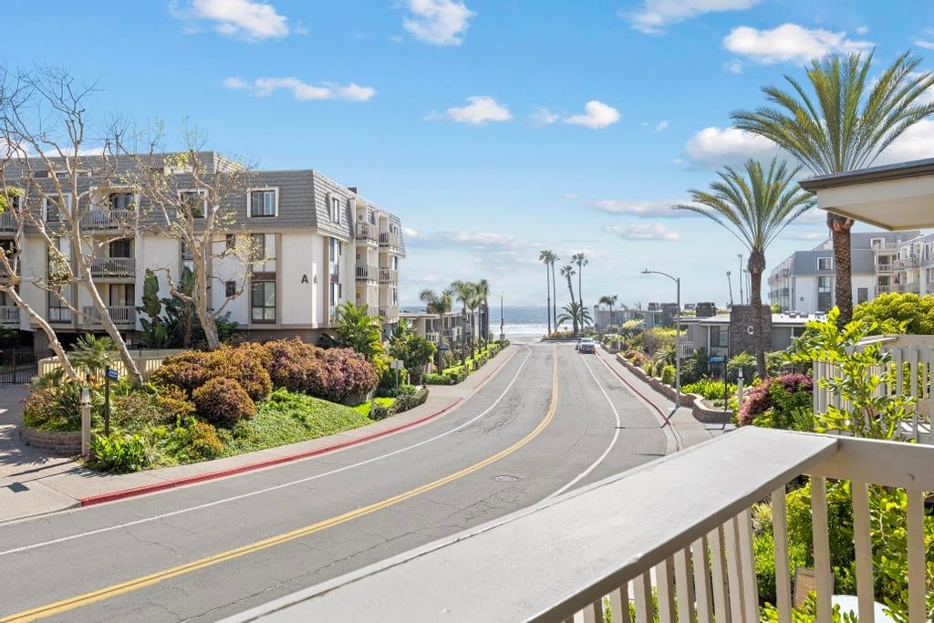 Experience the breathtaking view of the Pacific Ocean.