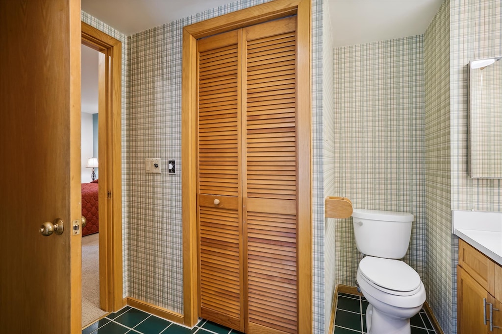 Full bathroom attached to queen bedroom