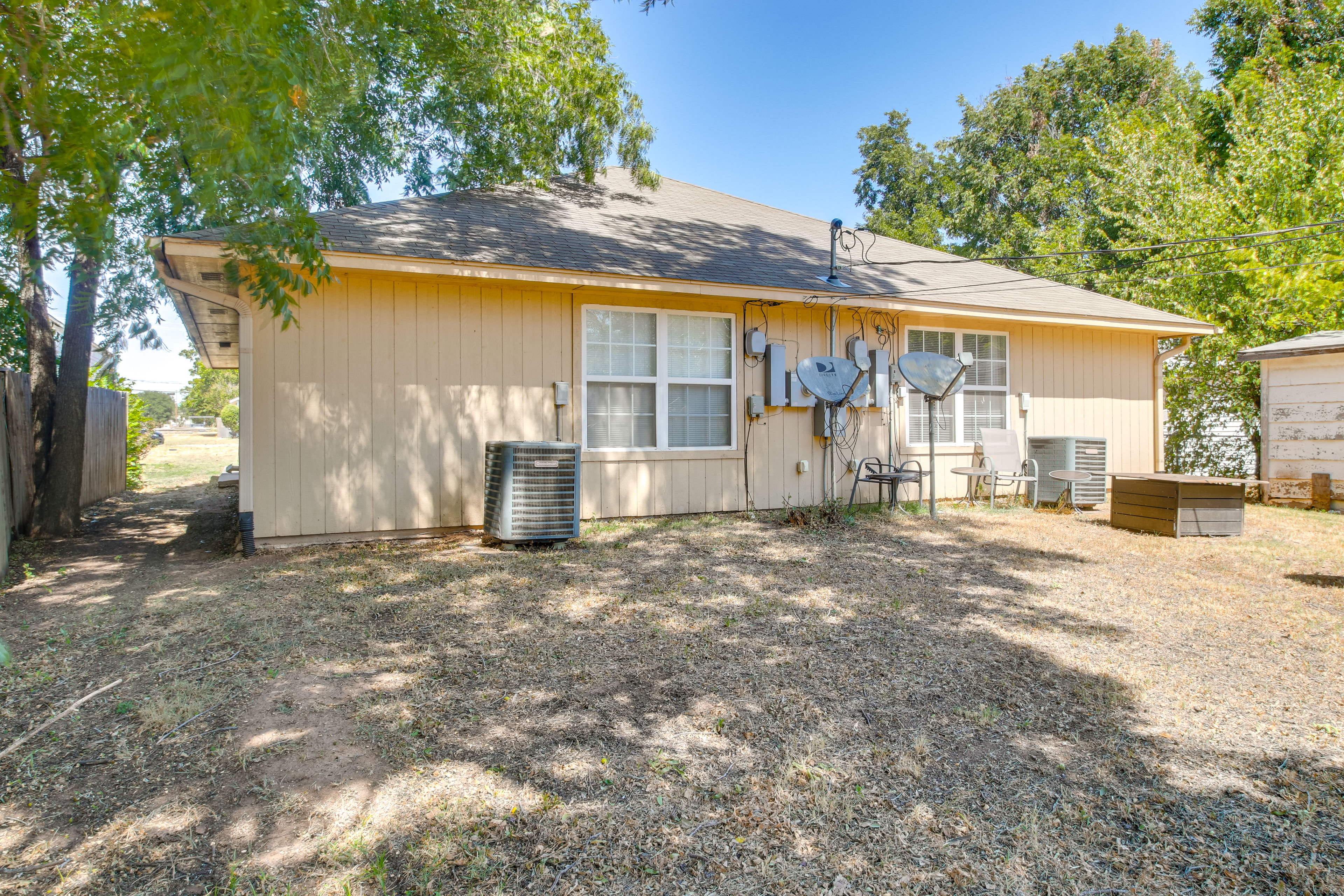 Property Image 2 - Ideally Located Lawton Retreat: 4 Mi to Fort Sill!