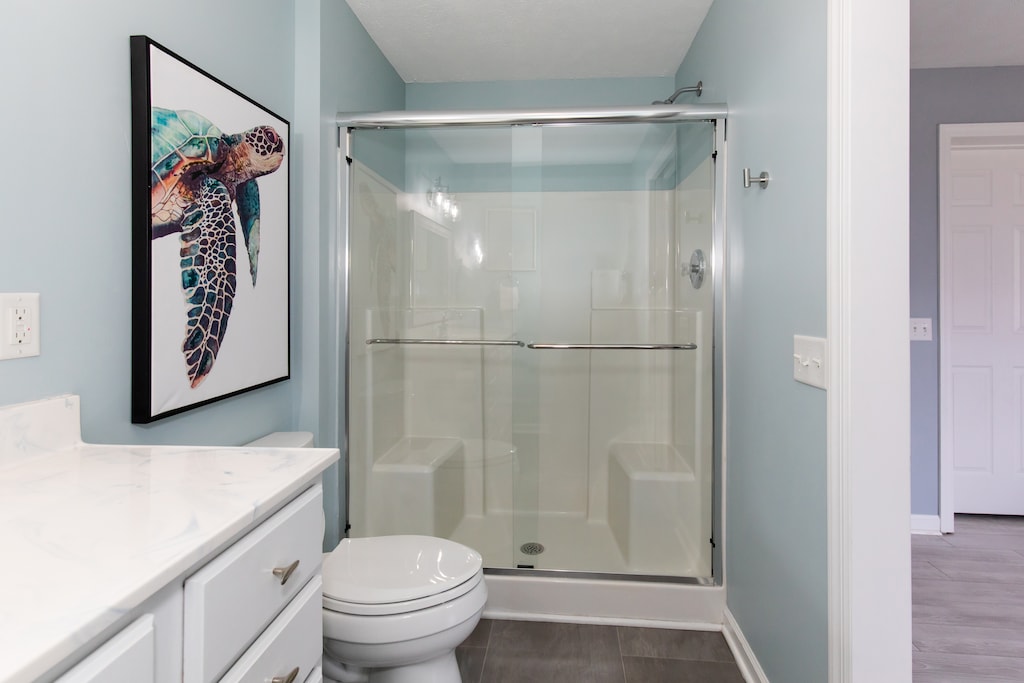 Private Bathroom off Bedroom 1