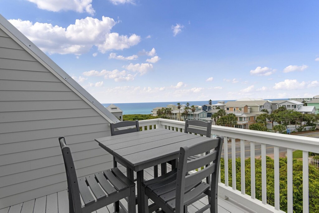 Fourth Floor: Lookout Tower