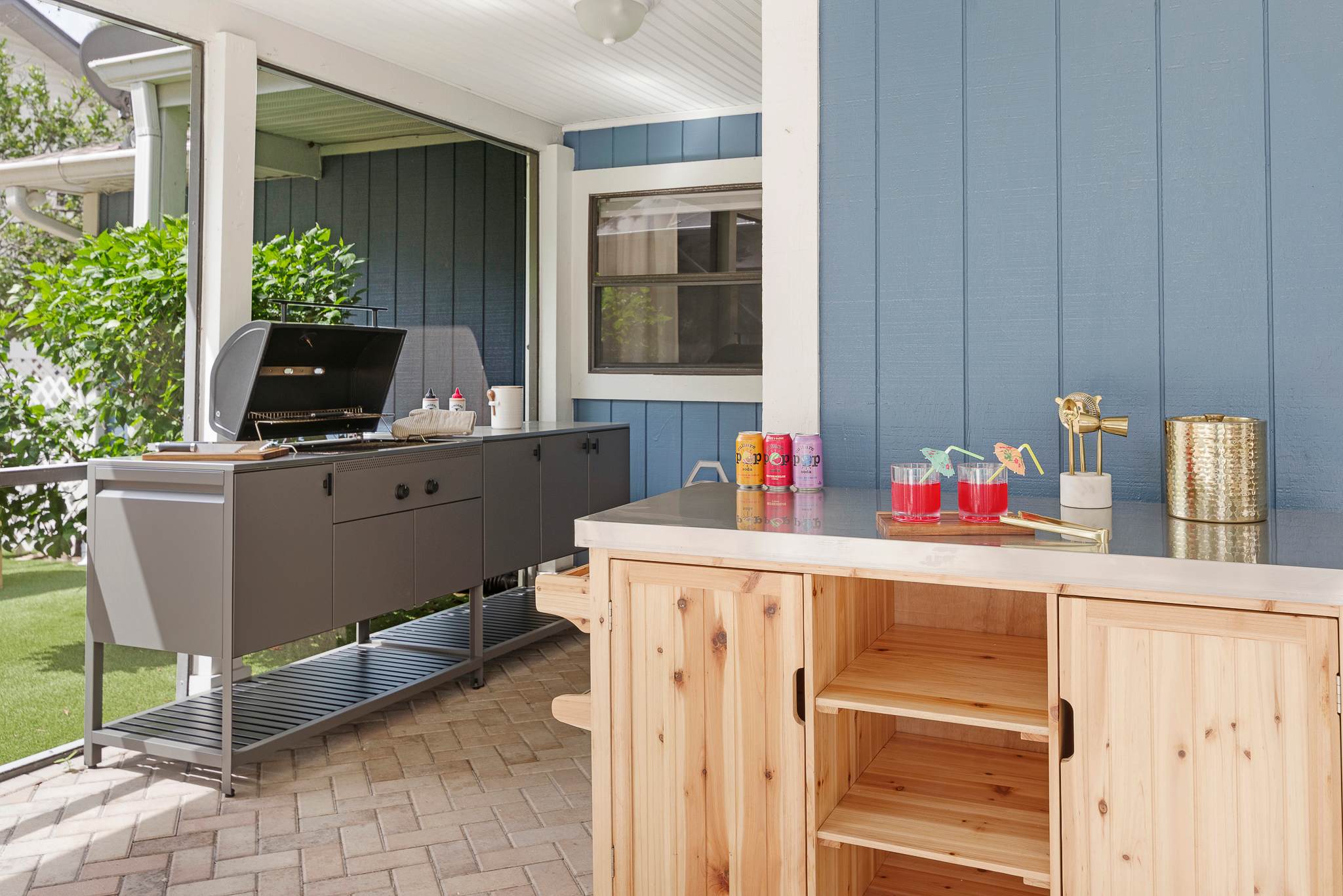 Fire up the fun with our BBQ grill and cocktail corner—perfect for sizzling meals and refreshing drinks.